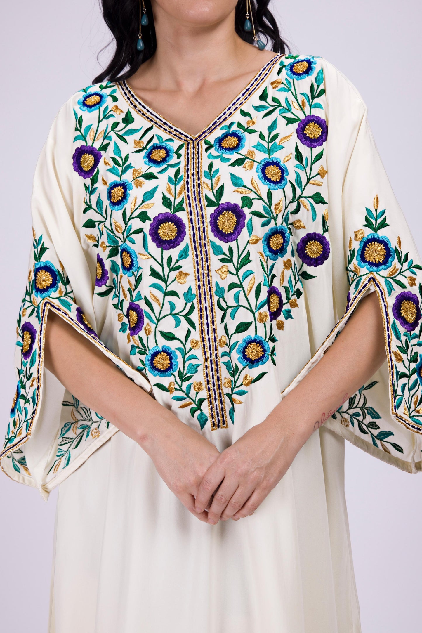 Paisley Threadwork Kaftan- Cream White
