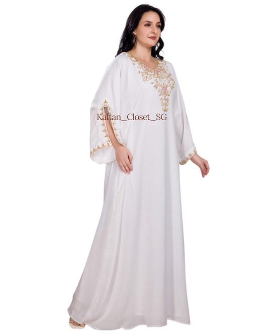 Naura II- Slit sleeves - White