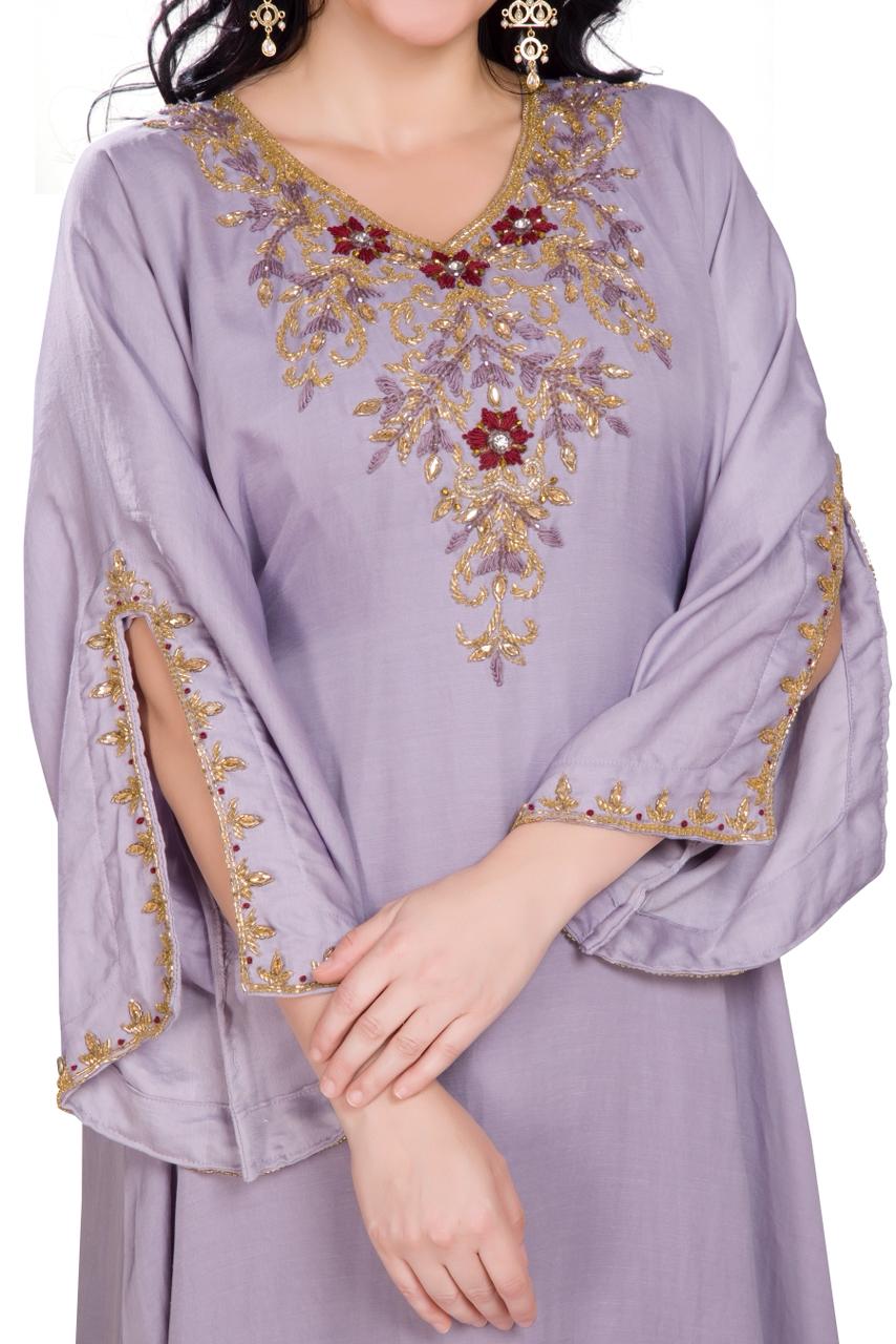 Naura II- Slit sleeves - Lilac